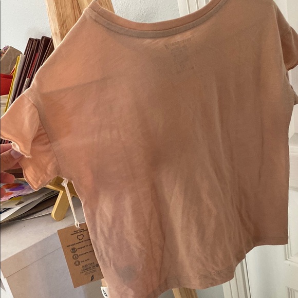Peach Ruffle Sleeve Top - Picture 3 of 4